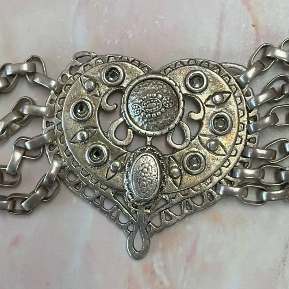 Vintage gorgeous statement